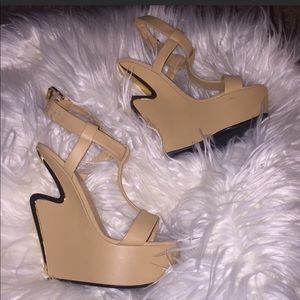 Authentic Giuseppe Wedge Heels